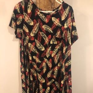 Carly size medium Navy background Lularoe